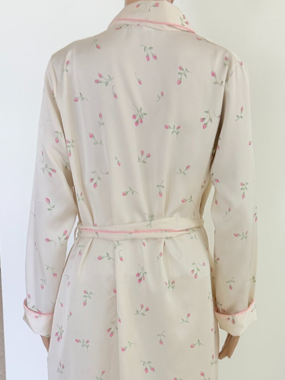 Georgette Trabolsi Women's Lingerie Night Gown Sz. S With Matching Robe  Size M. - Picture 9 of 13